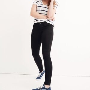 Madewell 8 inch skinny jeans in black New without tags size 24